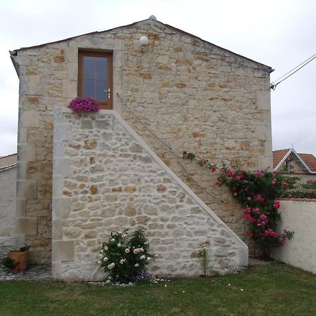 Chre Cathy Et Jean Loup Le Port-des-Barques Exterior foto